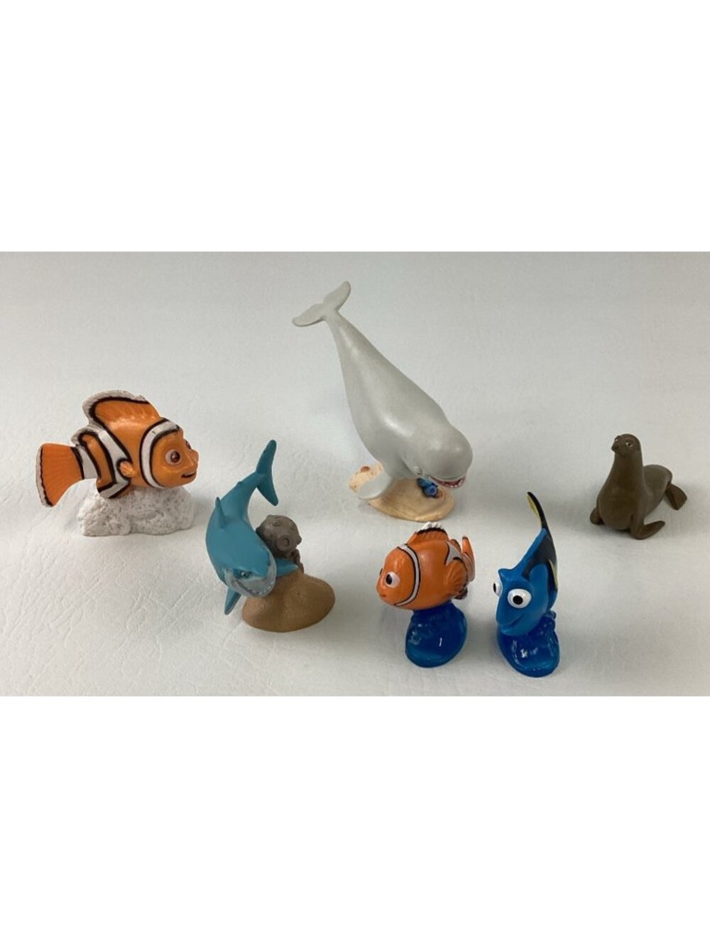 Disney Finding Nemo Dory Bruce Bailey Rudder Toy PVC Figure 6pc Lot Topper Toys